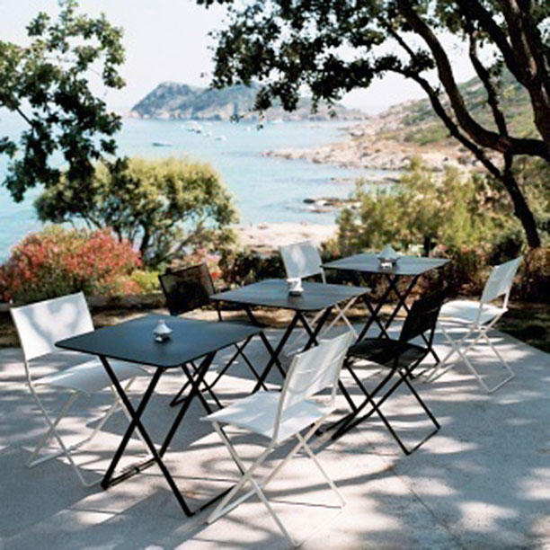 Plein Air Table - Image 3