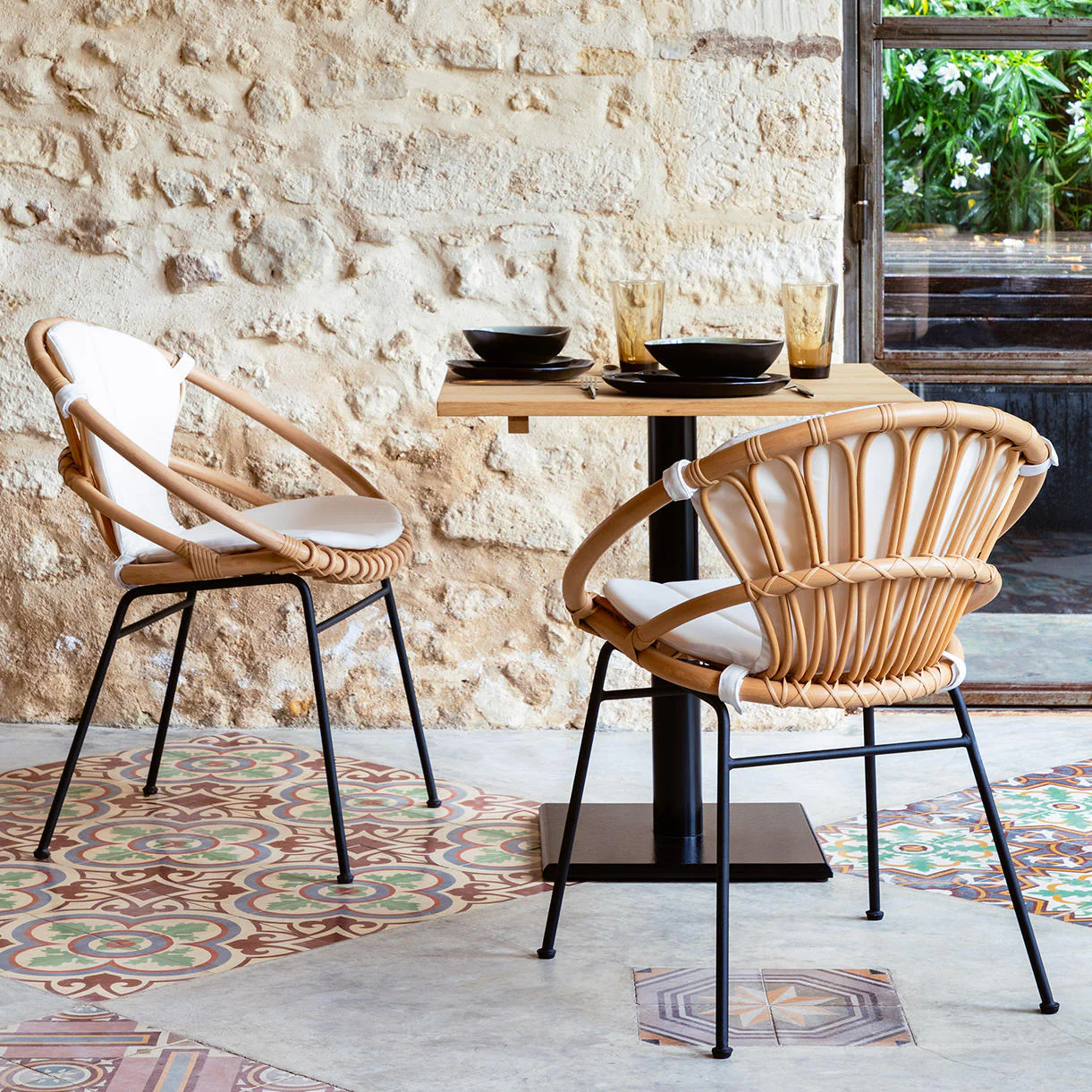 Quadro Square Bistro Table - Image 3