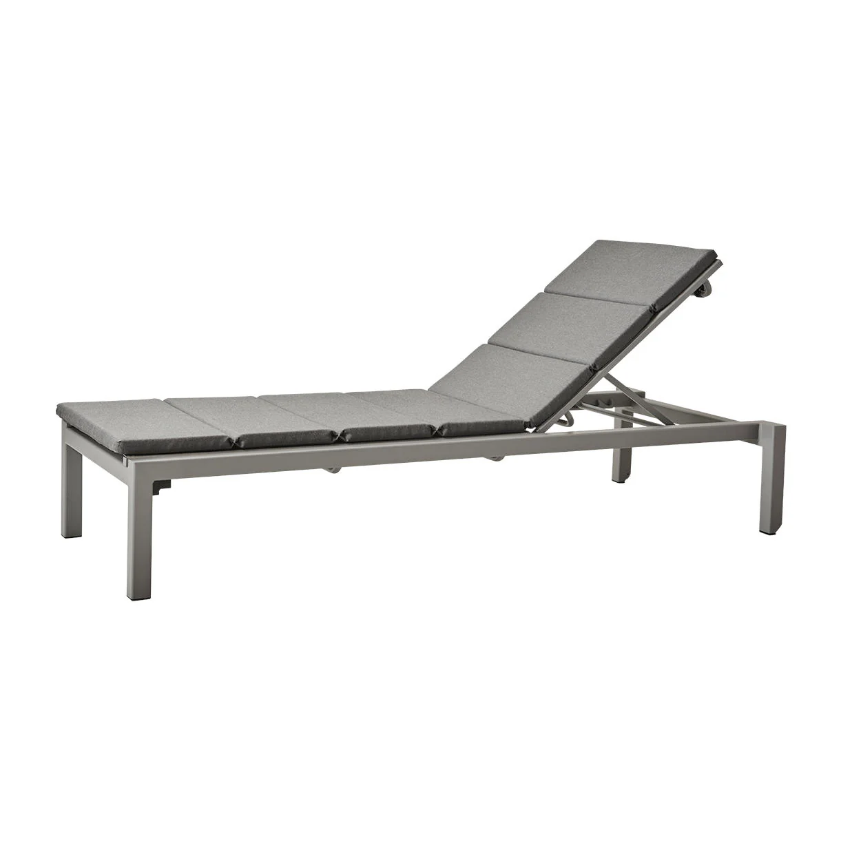 Relax Sunlounger - Image 10