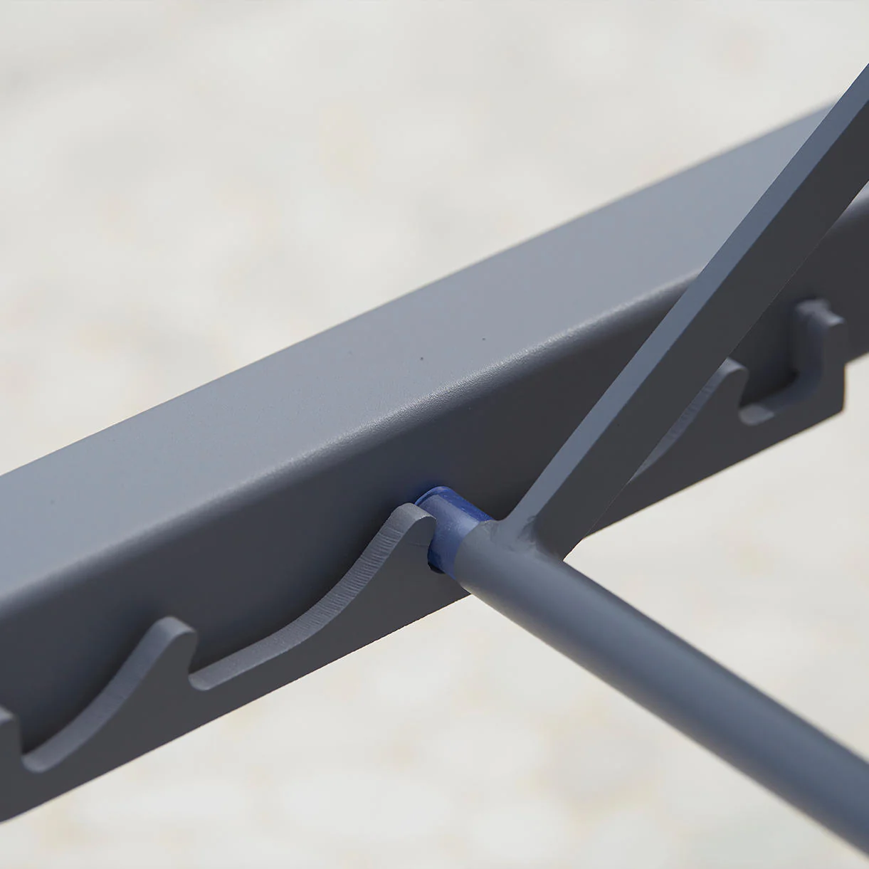 Relax Sunlounger - Image 4