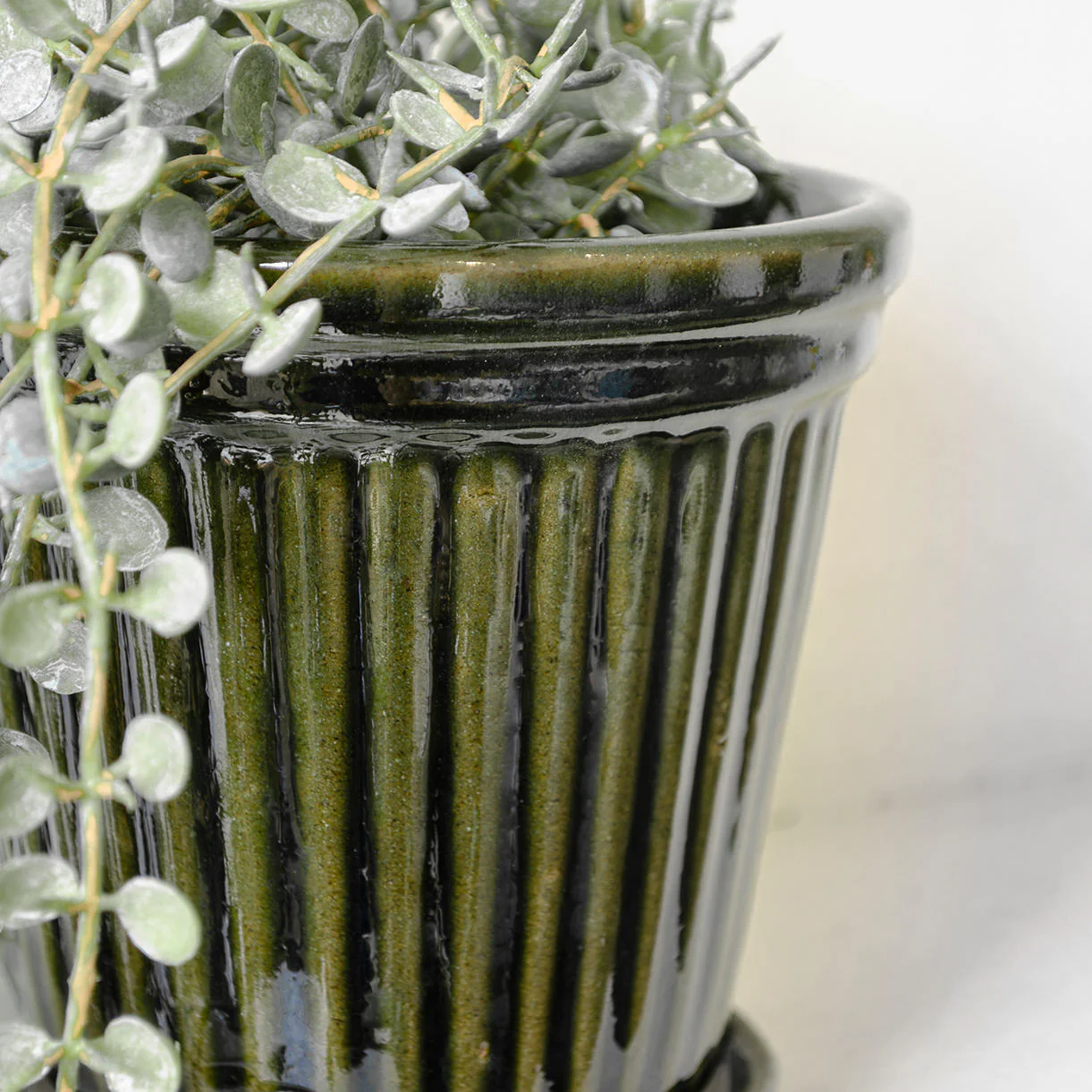 Ribbed Glazed Plant Pot - Image 2