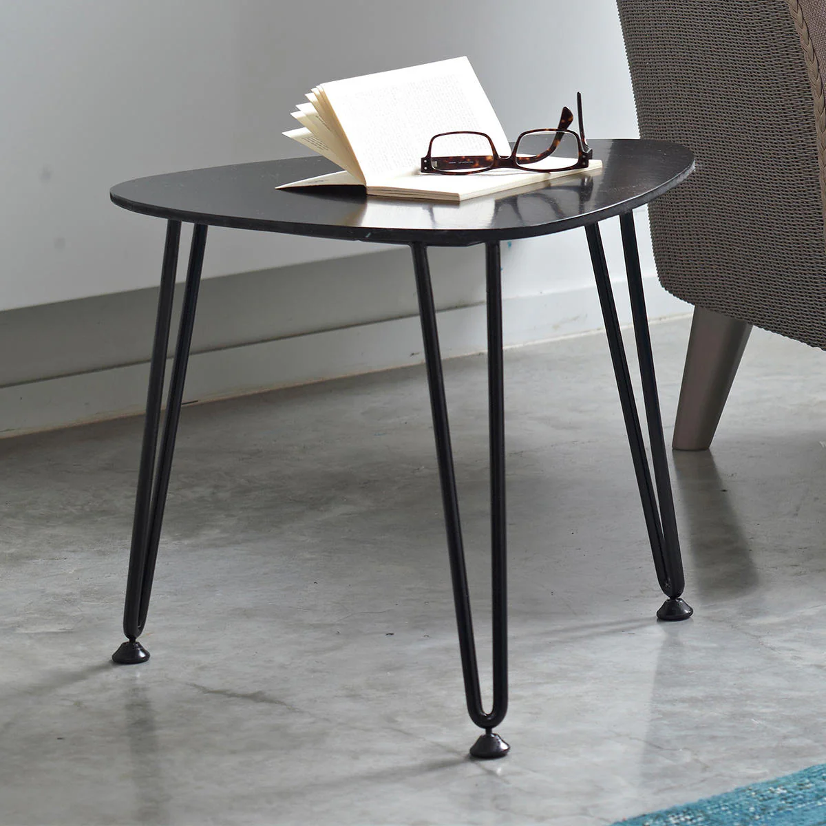 Rozy Side Table - Image 2