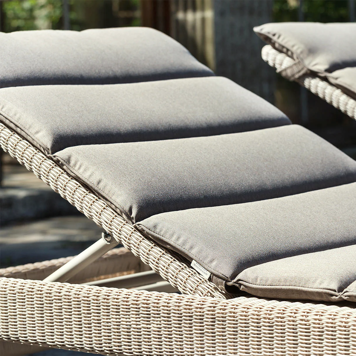 Safi Sunlounger - Image 2