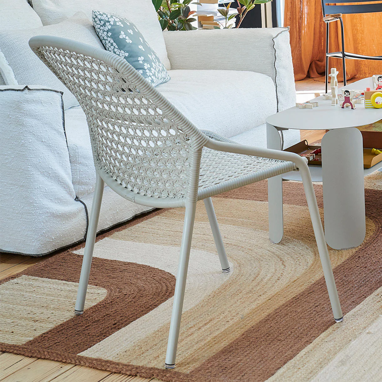 Sixties Stackable Chair - Image 3