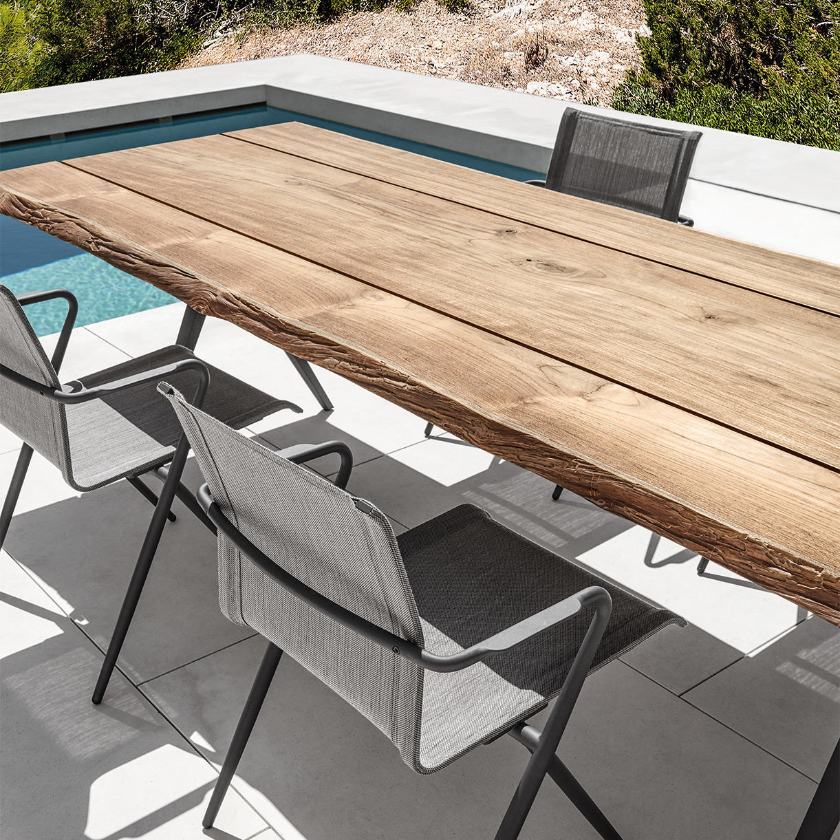 RAW 280cm Dining Table - Image 2