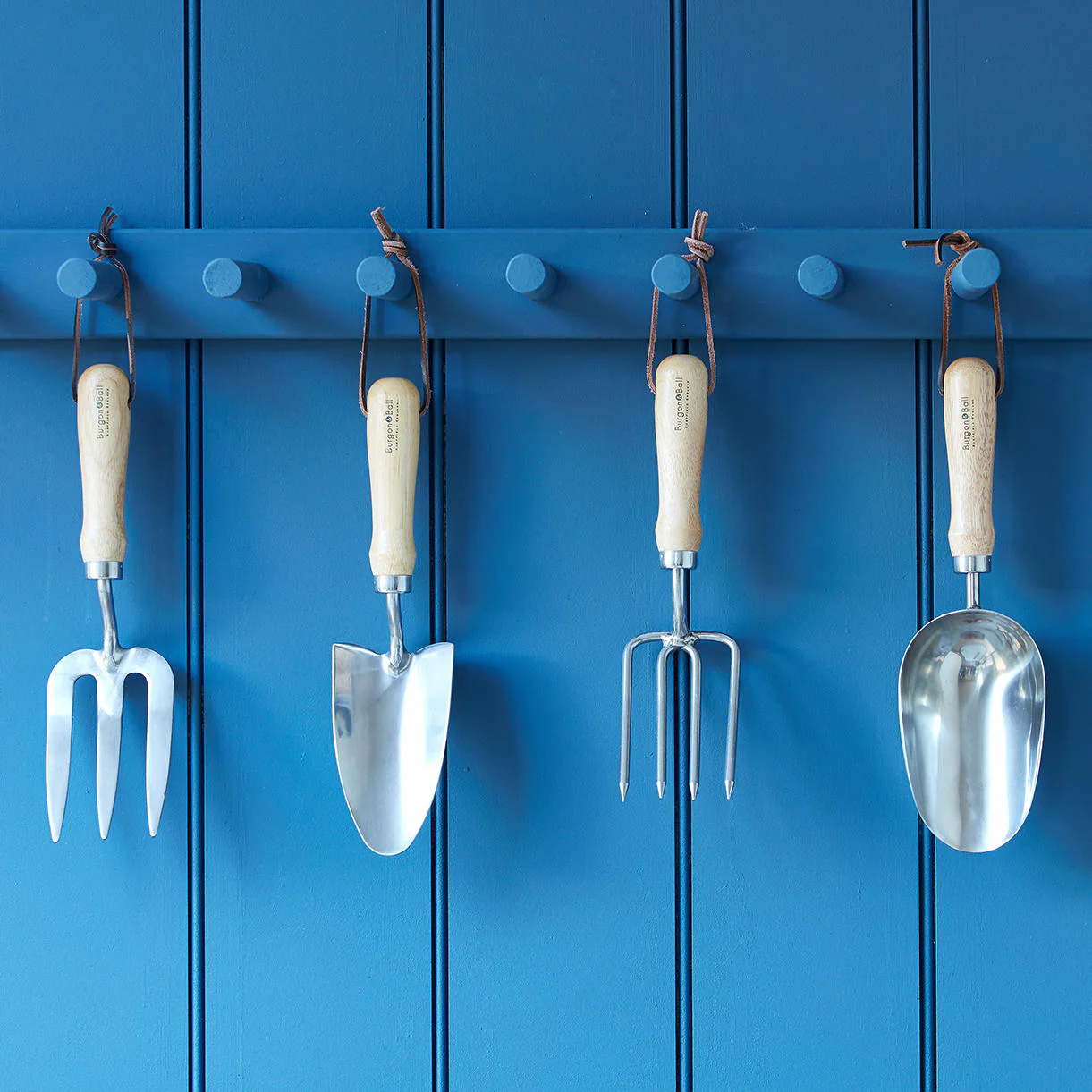 Stainless Steel Hand Trowel - Image 4