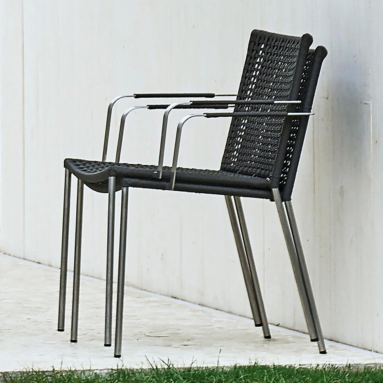 Straw Outdoor Dining Chair - Image 4