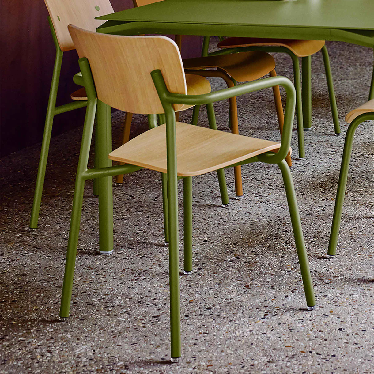 Studie Oak Indoor Armchair - Image 3