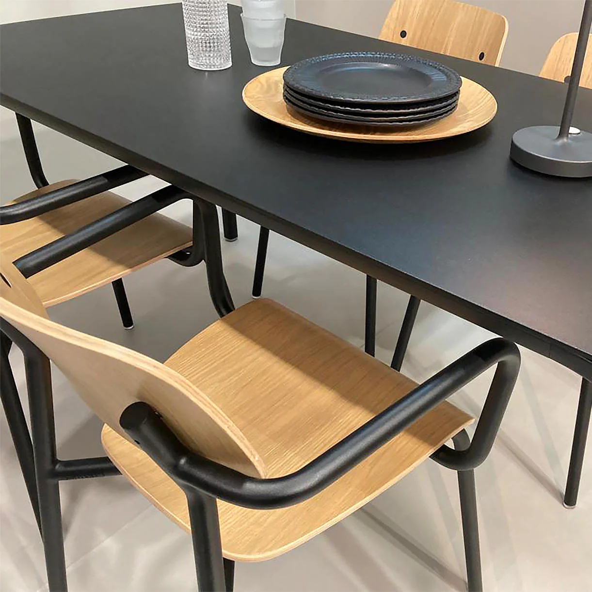 Studie Oak Indoor Armchair - Image 5