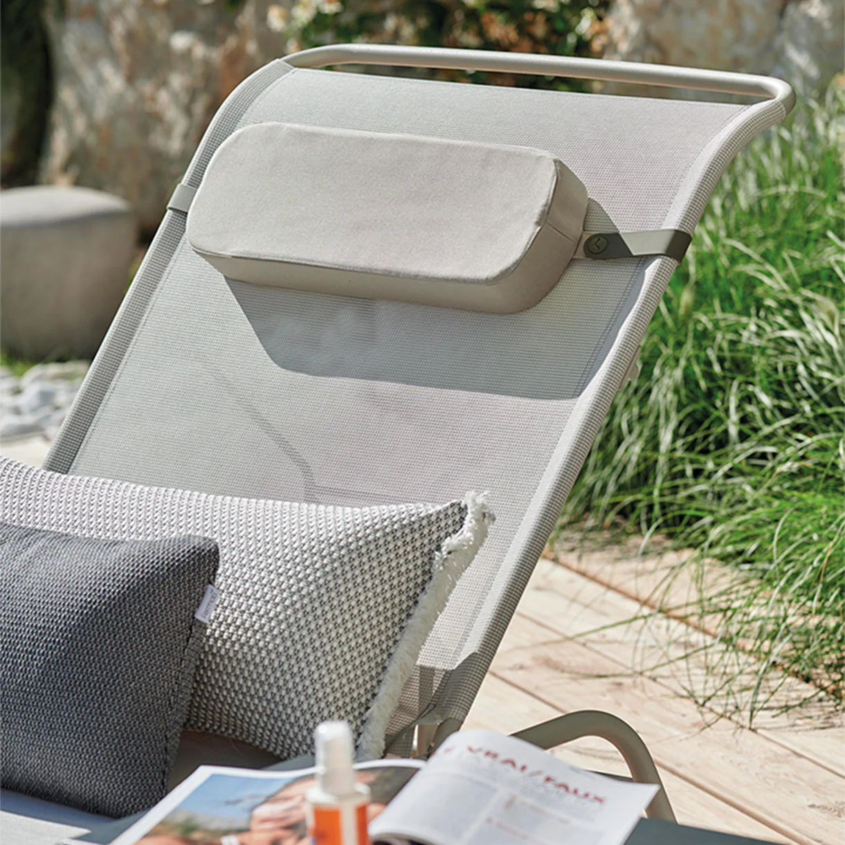 Sunlounger Headrest Cushion - Image 4