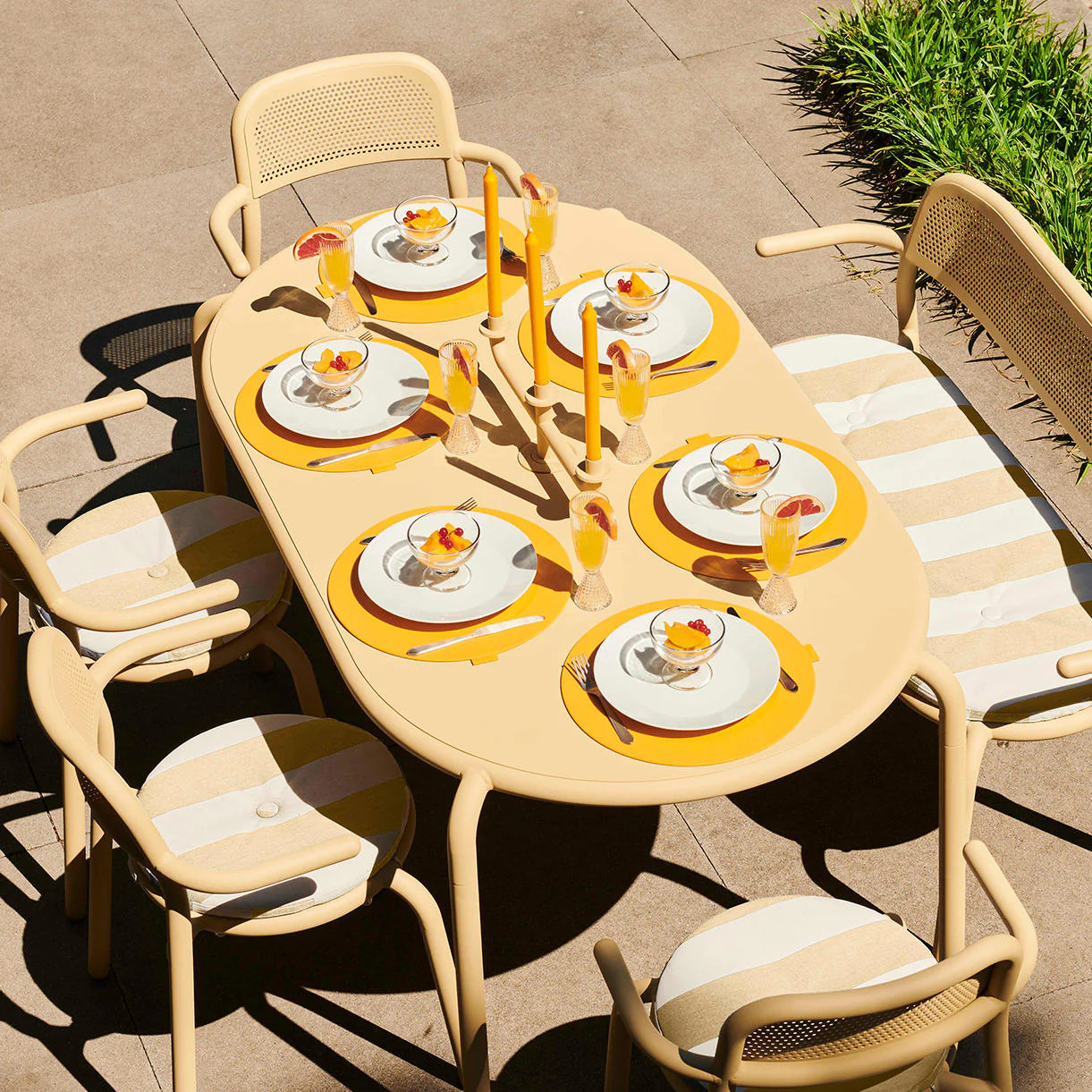 Toni Tavolo Garden Table - Image 4