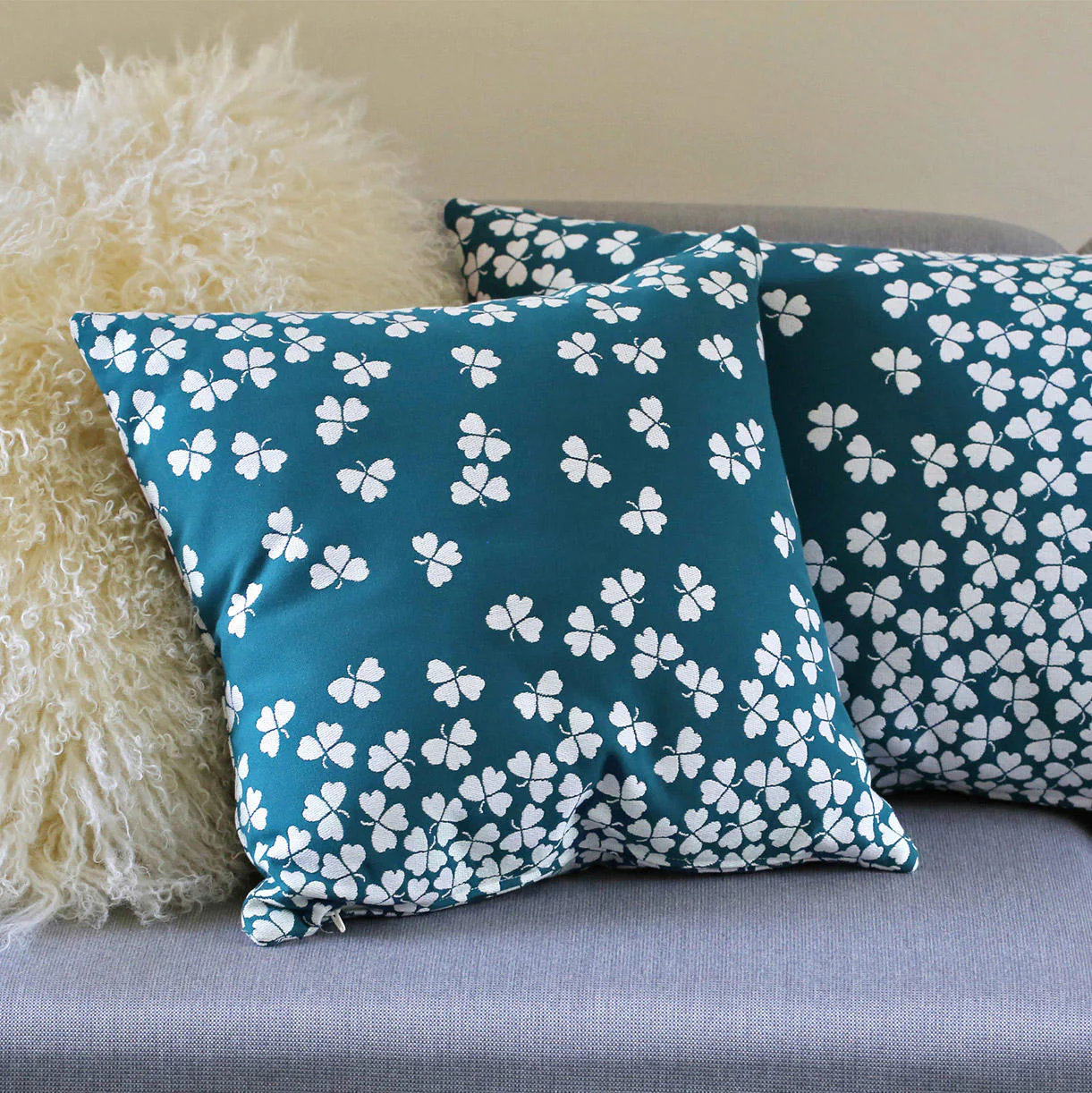 Trefle Cushion - Image 4