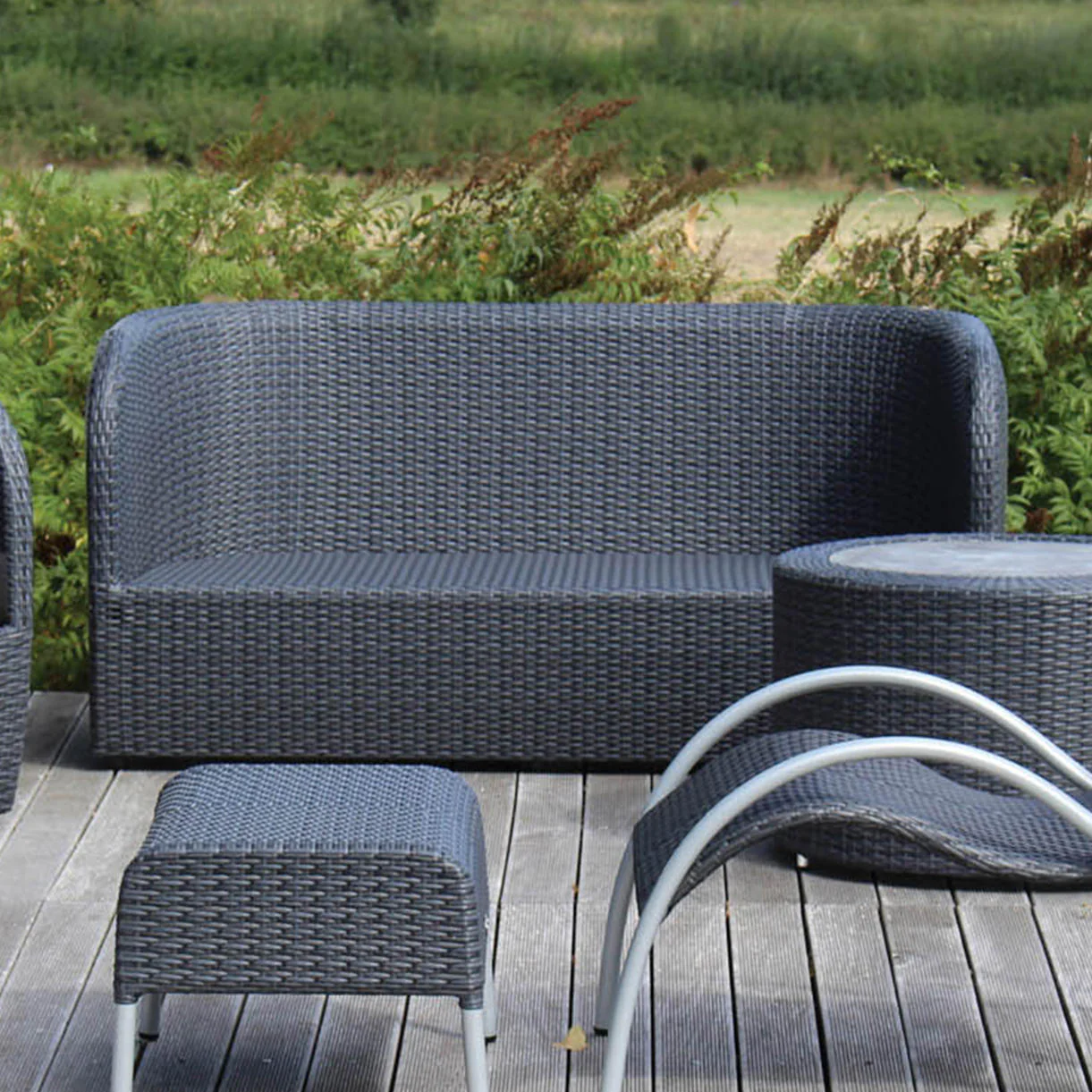 Tubby Outdoor Lounge Sofa - Image 2