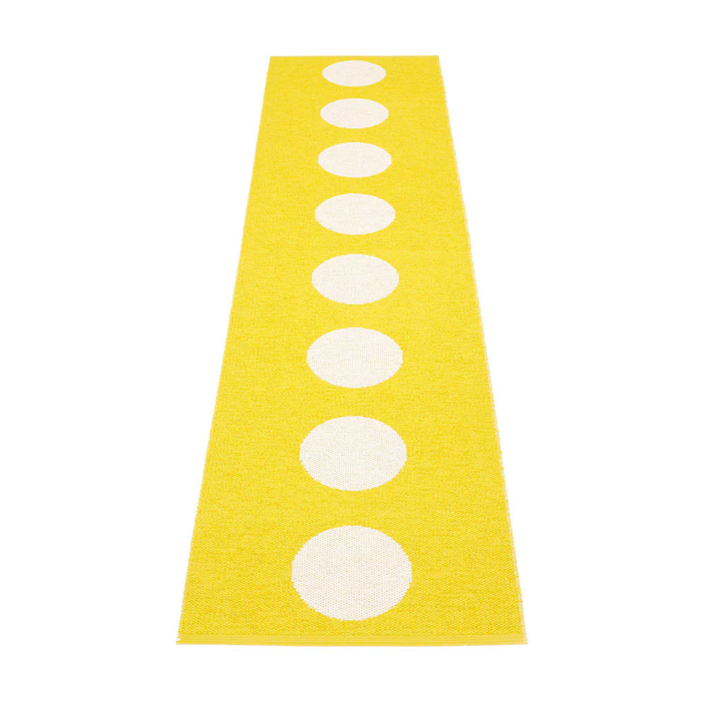 Vera Bright Large Outdoor Runners - Image 9