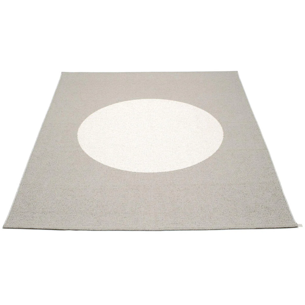 Vera Neutral Large Outdoor Rugs - Image 6