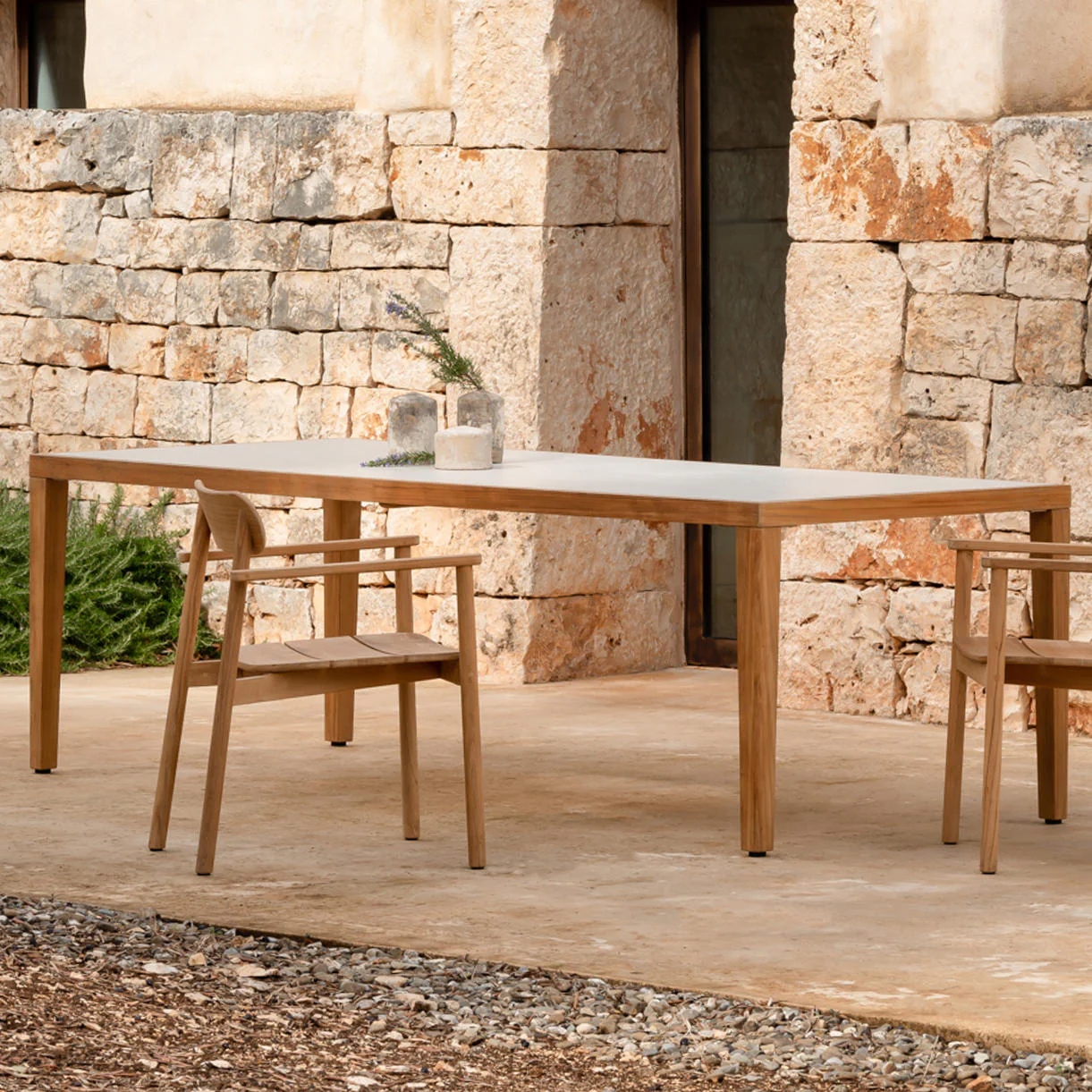 Volta Dining Table - Image 3