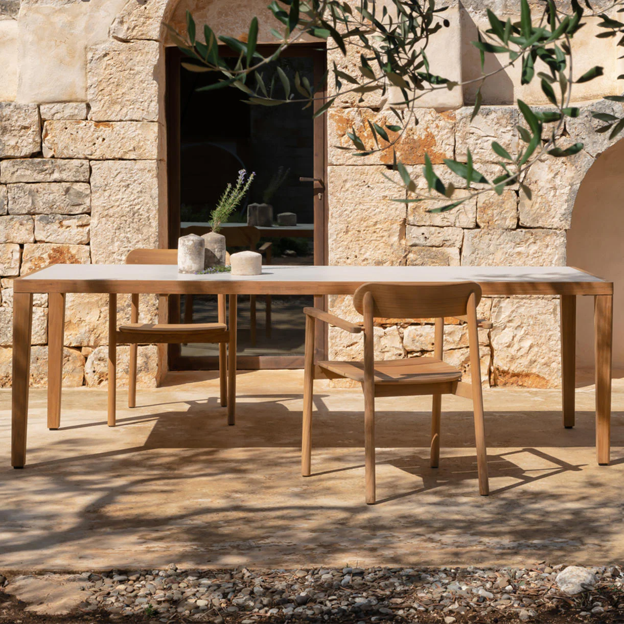 Volta Dining Table - Image 4