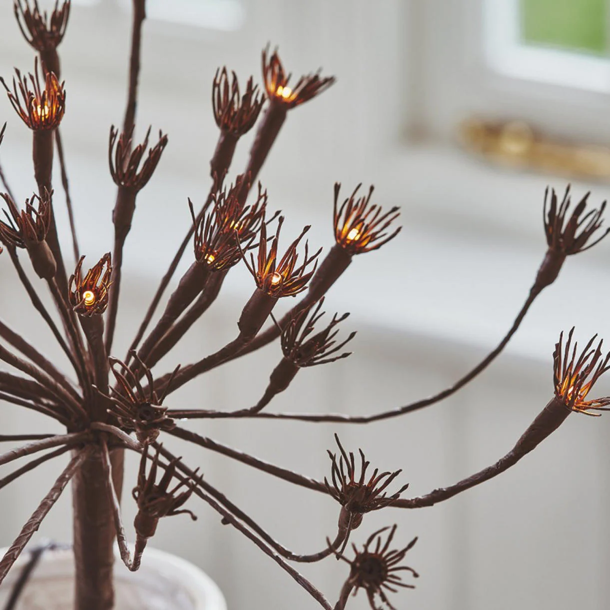 Wild Fennel LED Solar Outdoor Stake Light - Image 3