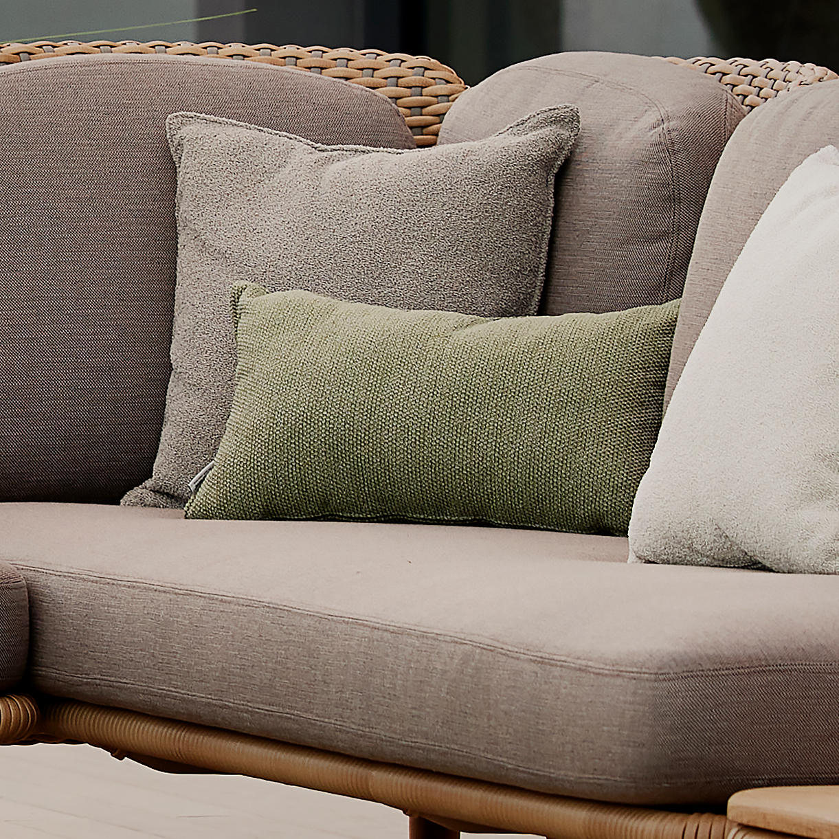 Wove Rectangular Scatter Cushion - Image 2